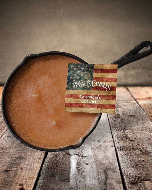 GRANDMA'S KITCHEN Frying Pan Candle-14oz