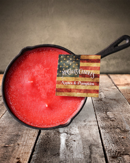 APPLES and PUMPKINS Frying Pan Candle-14oz